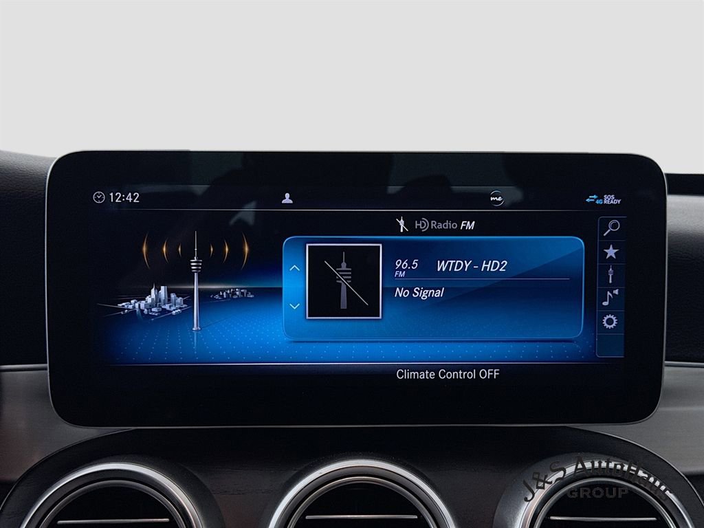 Used 2021 Mercedes-Benz C 300 Sedan image 17