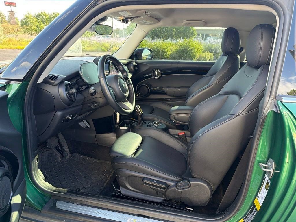 Used 2022 MINI Cooper SE w/ Driver Assistance Package FWD image 10