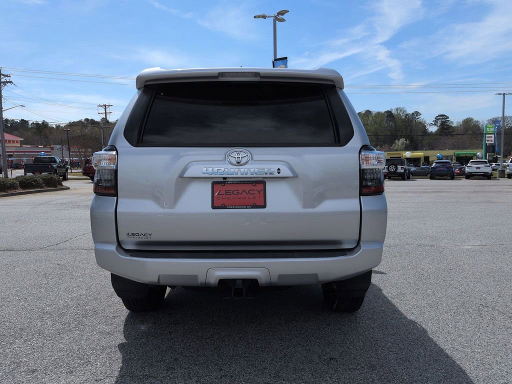 Used 2022 Toyota 4Runner SR5 Premium w/ Moonroof Package image 7