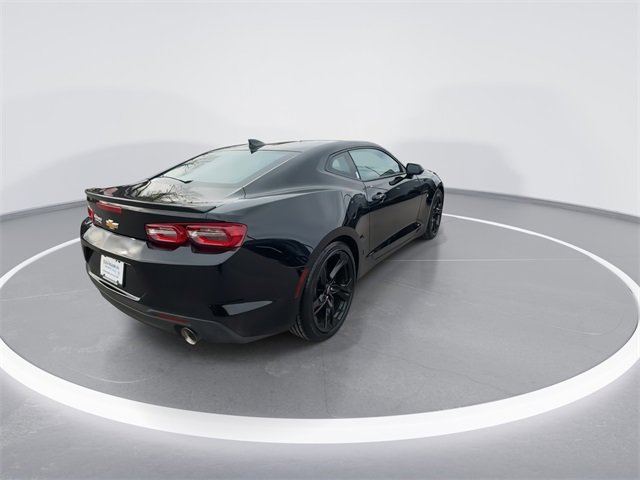 Used 2023 Chevrolet Camaro LT image 8
