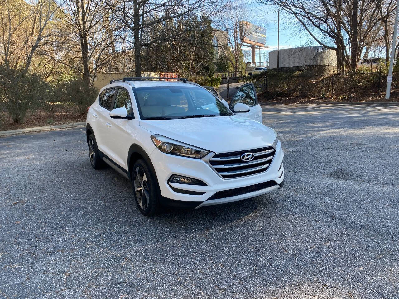 Used 2017 Hyundai Tucson Sport w/ Cargo Package AWD/4WD image 50
