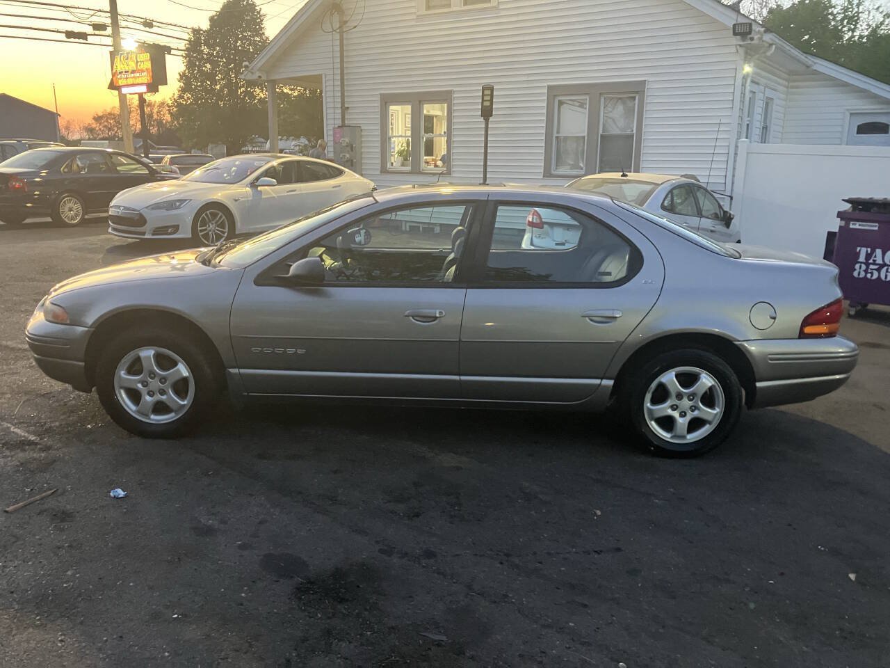 Used 1999 Dodge Stratus ES FWD image 10