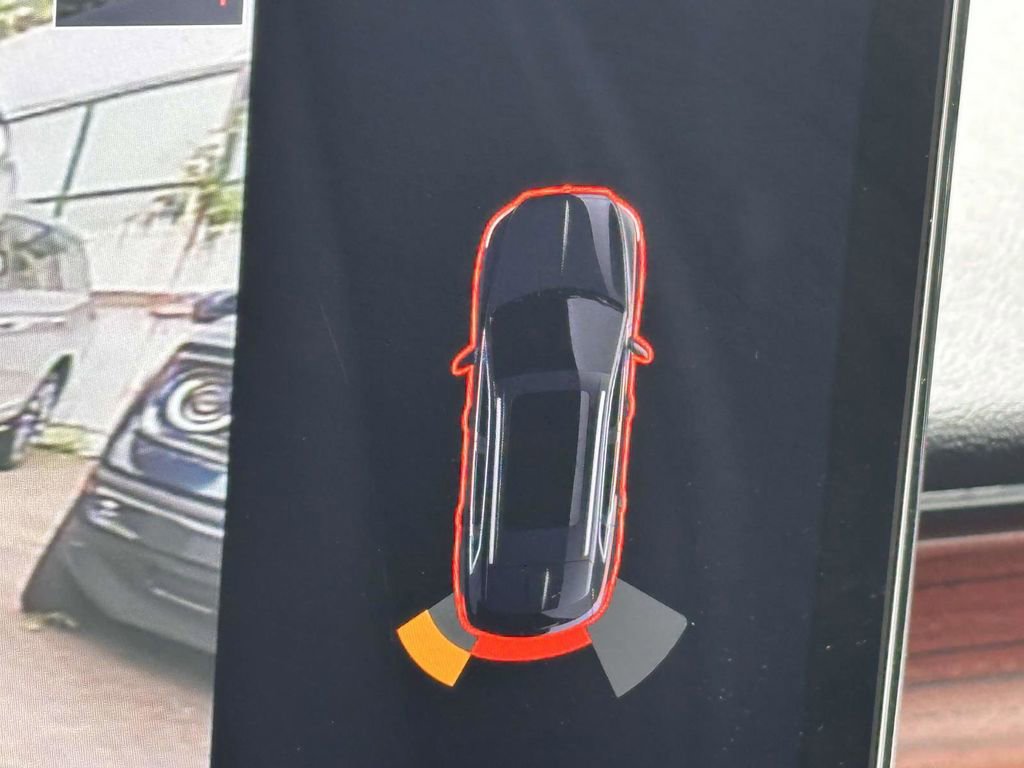 Used 2023 Lincoln Nautilus Reserve w/ Luxury Package image 26