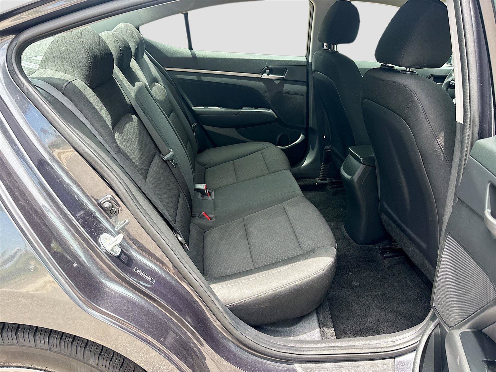 Used 2020 Hyundai Elantra SEL w/ Cargo Package (C1) FWD image 24