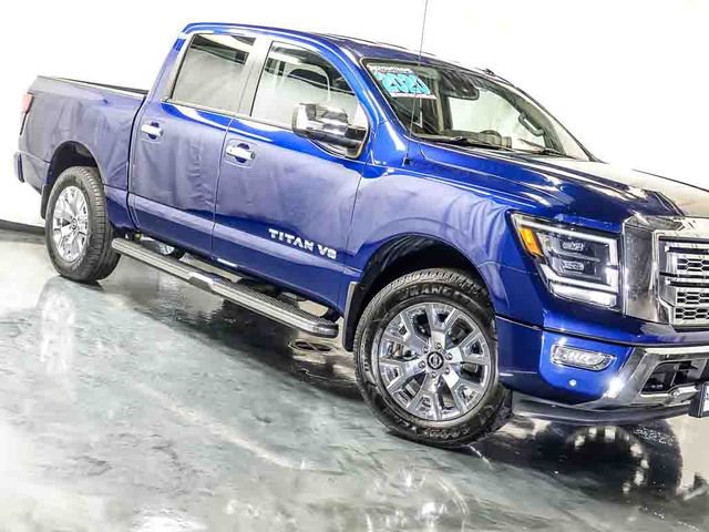 Used 2020 Nissan Titan SL AWD/4WD image 5