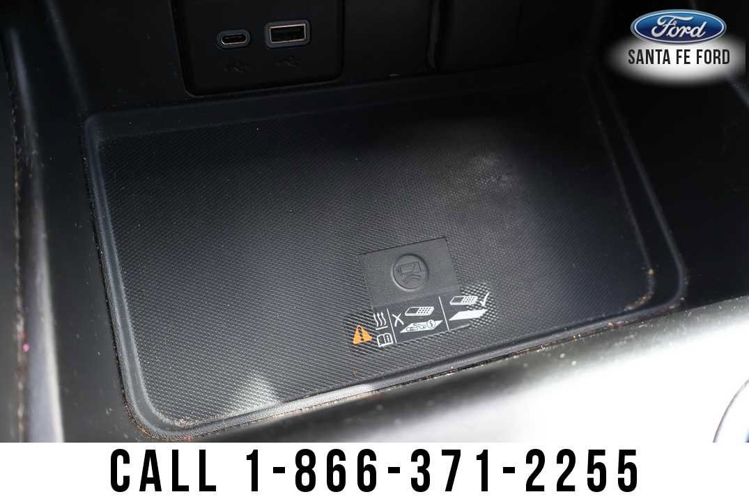 Used 2021 Chevrolet Suburban LT RWD image 42