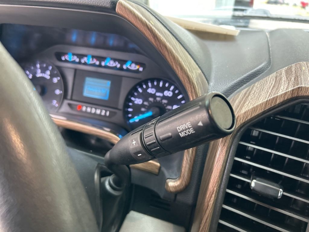 Used 2022 Ford F250 XL w/ Power Equipment Group image 8