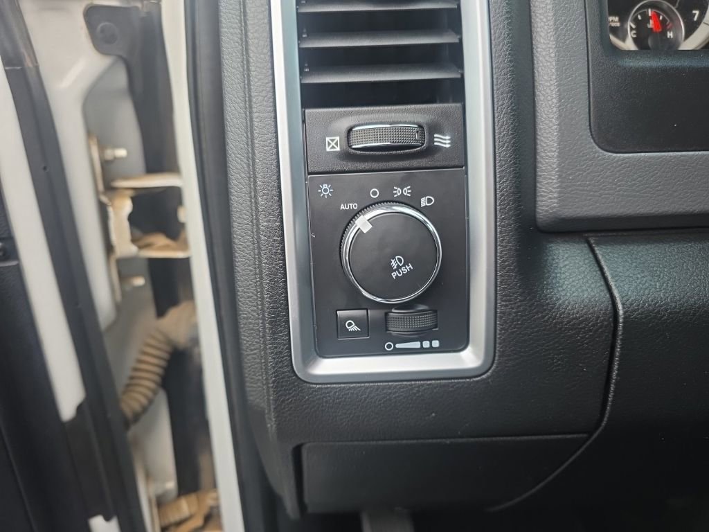 Used 2015 RAM 2500 Power Wagon AWD/4WD image 15