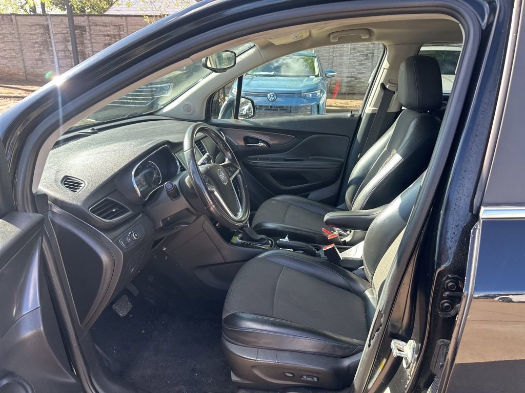 Used 2020 Buick Encore Preferred w/ Safety Package FWD image 10