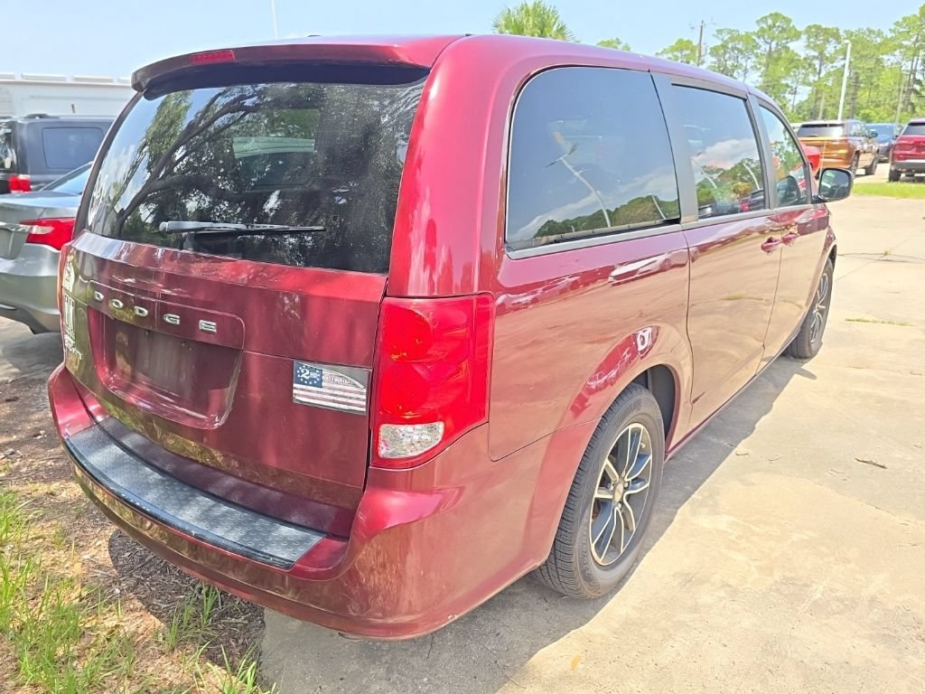 Used 2019 Dodge Grand Caravan SE FWD image 9