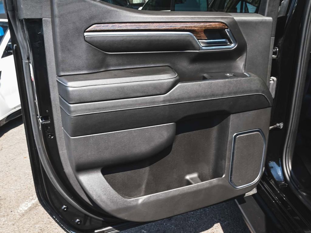 Used 2024 GMC Sierra 1500 Elevation w/ X31 Off-Road Package image 11