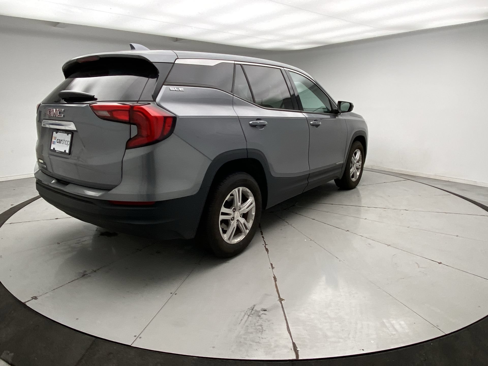 Used 2020 GMC Terrain SLE FWD image 5