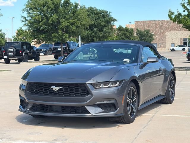 Used 2024 Ford Mustang Premium image 3