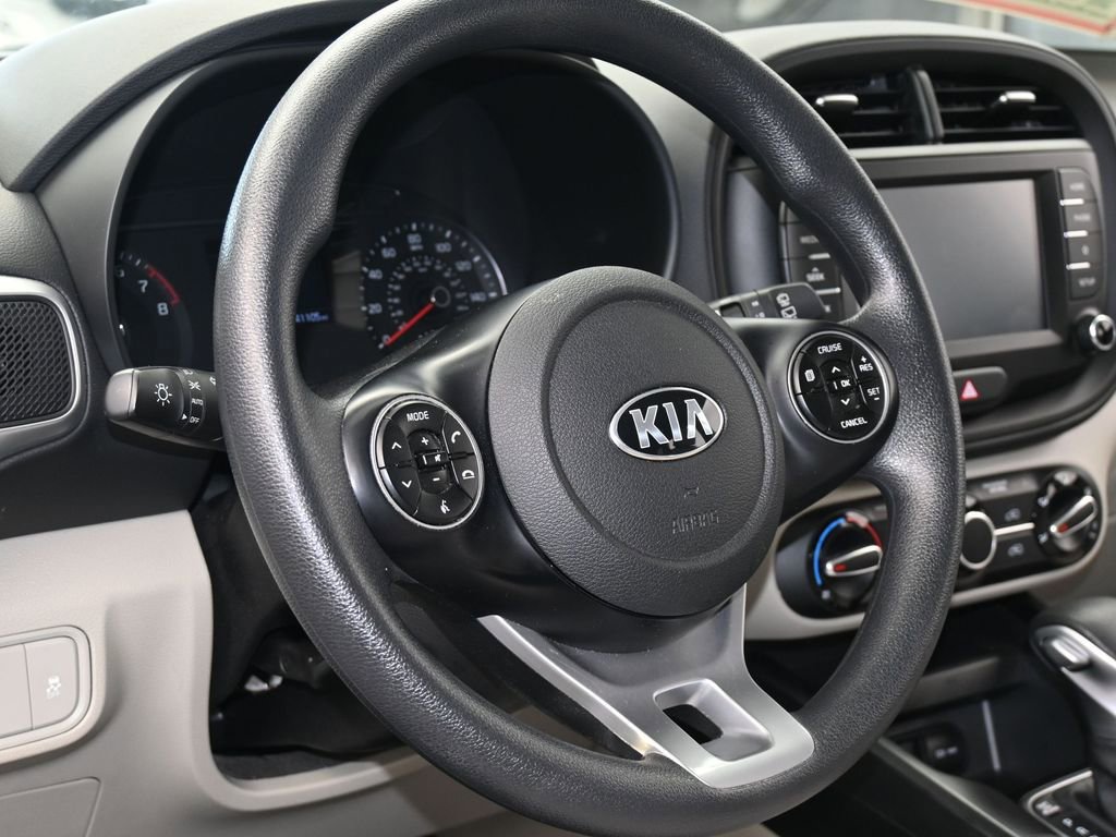 Used 2021 Kia Soul LX image 13