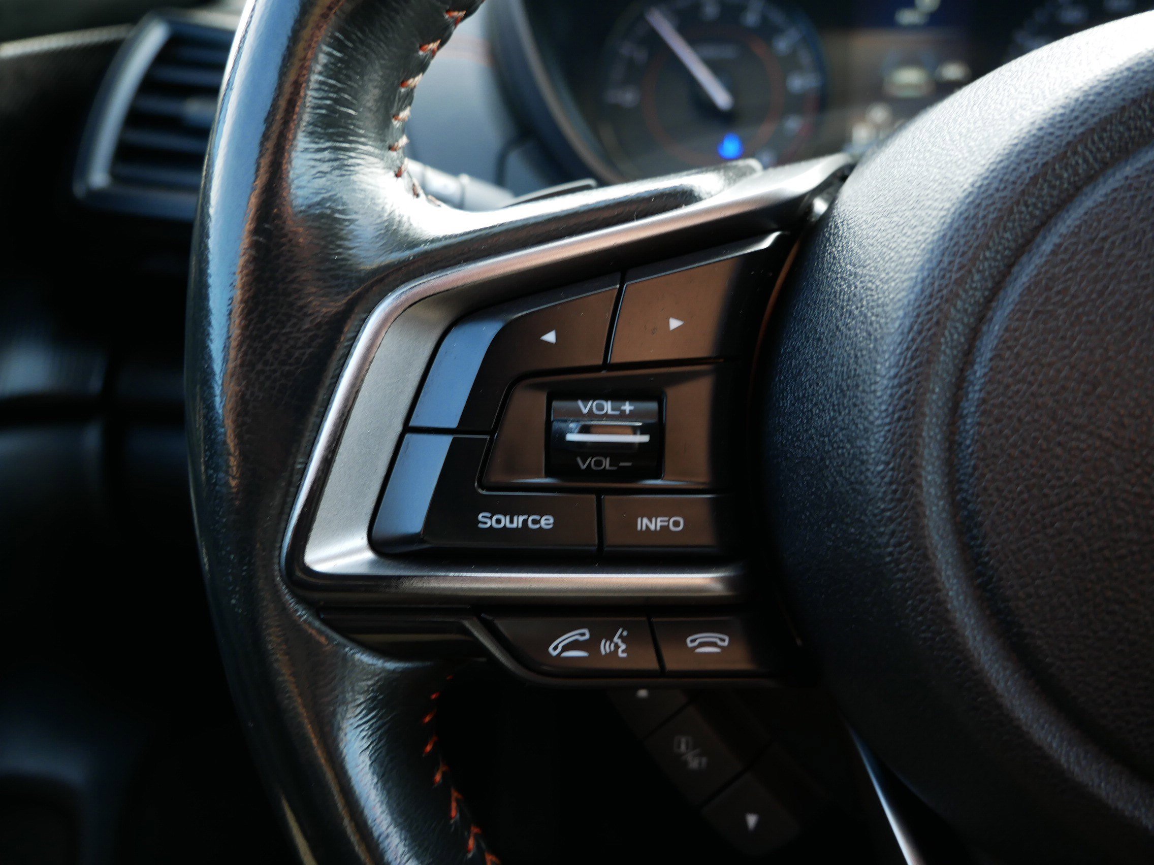 Used 2020 Subaru Crosstrek 2.0i Premium w/ Moonroof Package 2 image 28