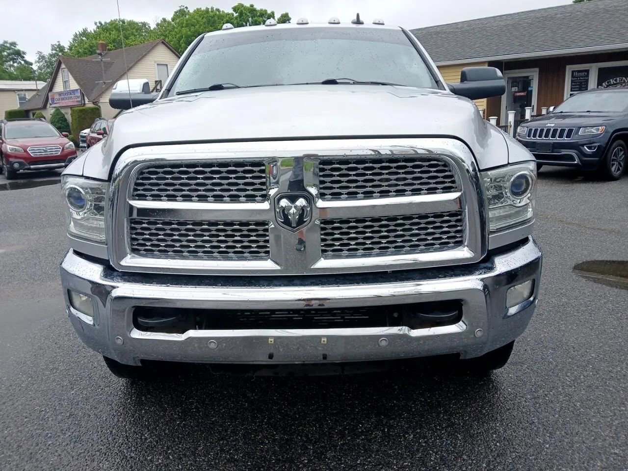 Used 2017 RAM 2500 Laramie image 2