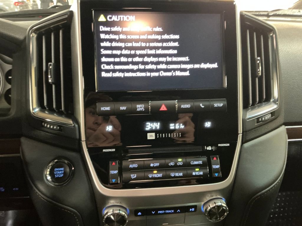 Certified 2021 Toyota Land Cruiser Heritage Edition image 17