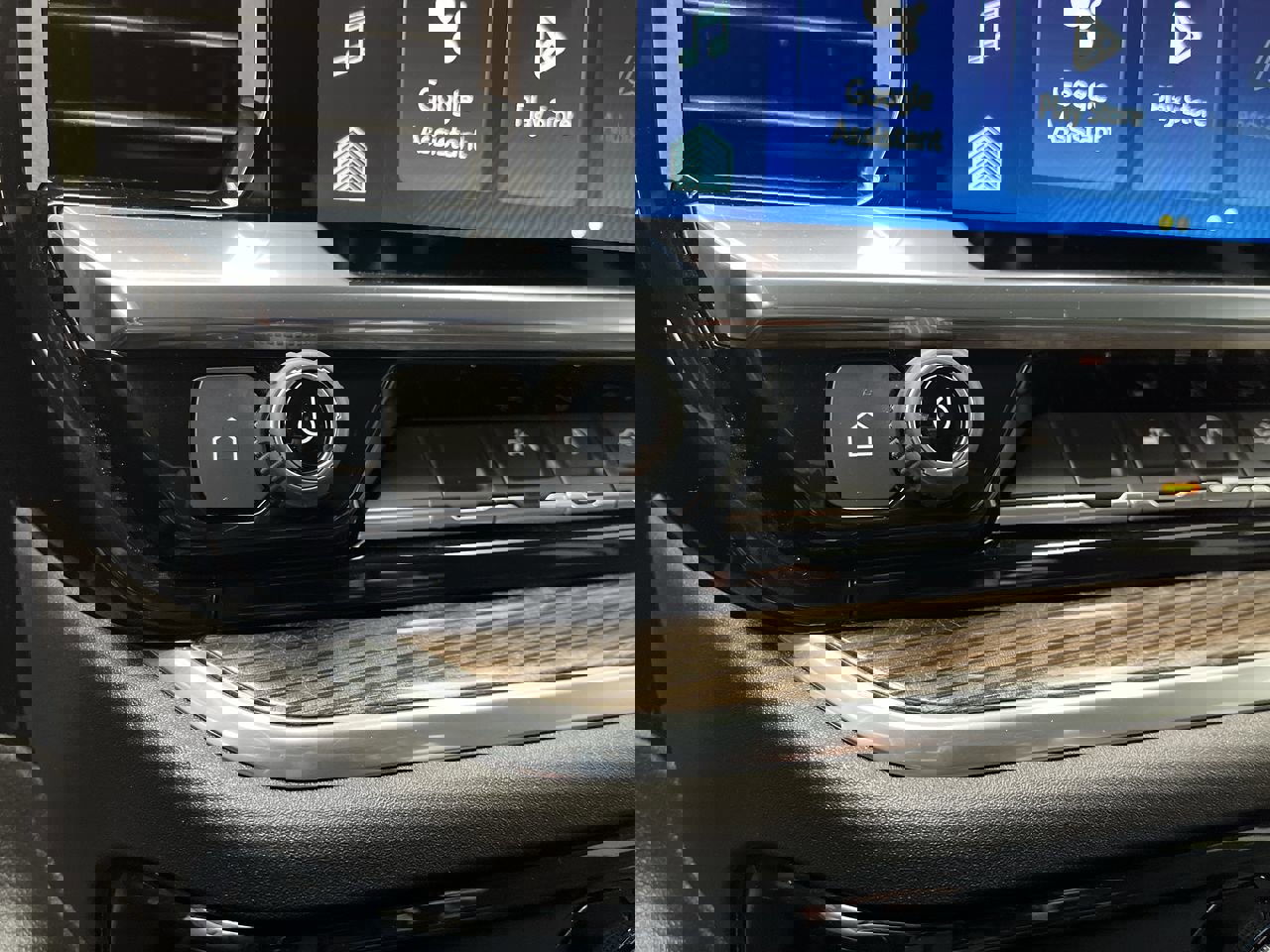 Certified 2024 Chevrolet Silverado 1500 LT image 19