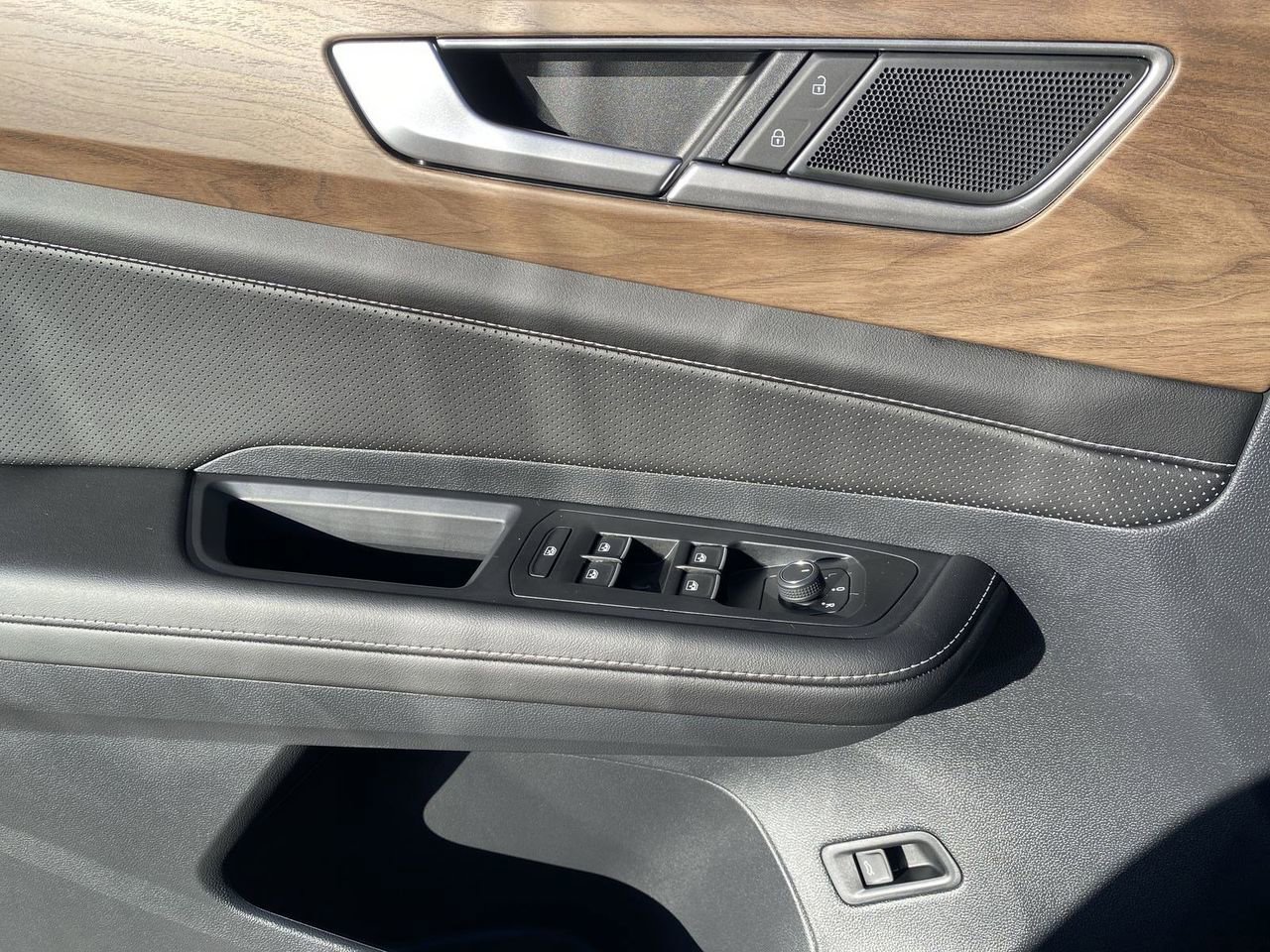 New 2026 Volkswagen Atlas SE AWD/4WD image 17