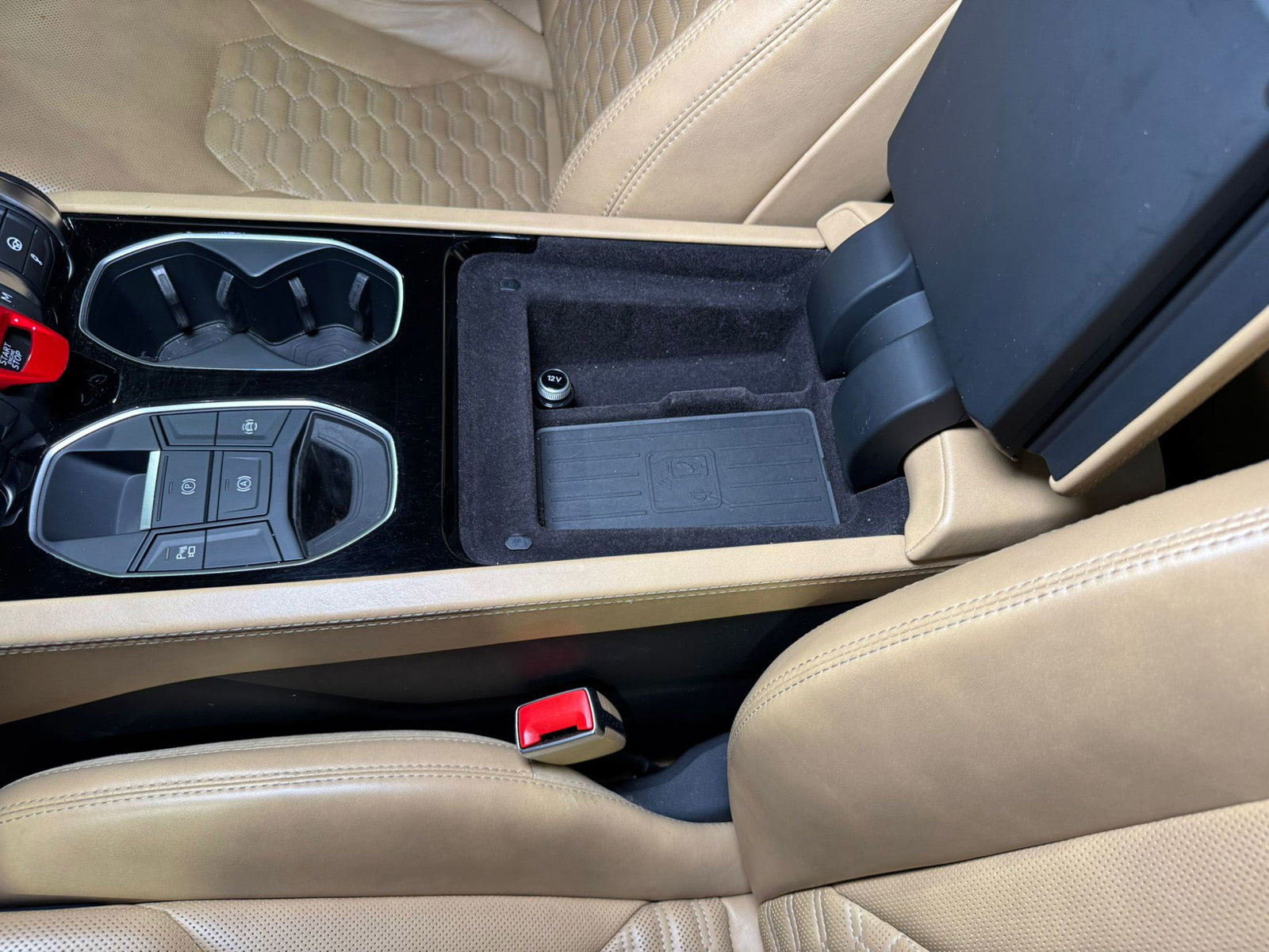 Used 2021 Lamborghini Urus image 31