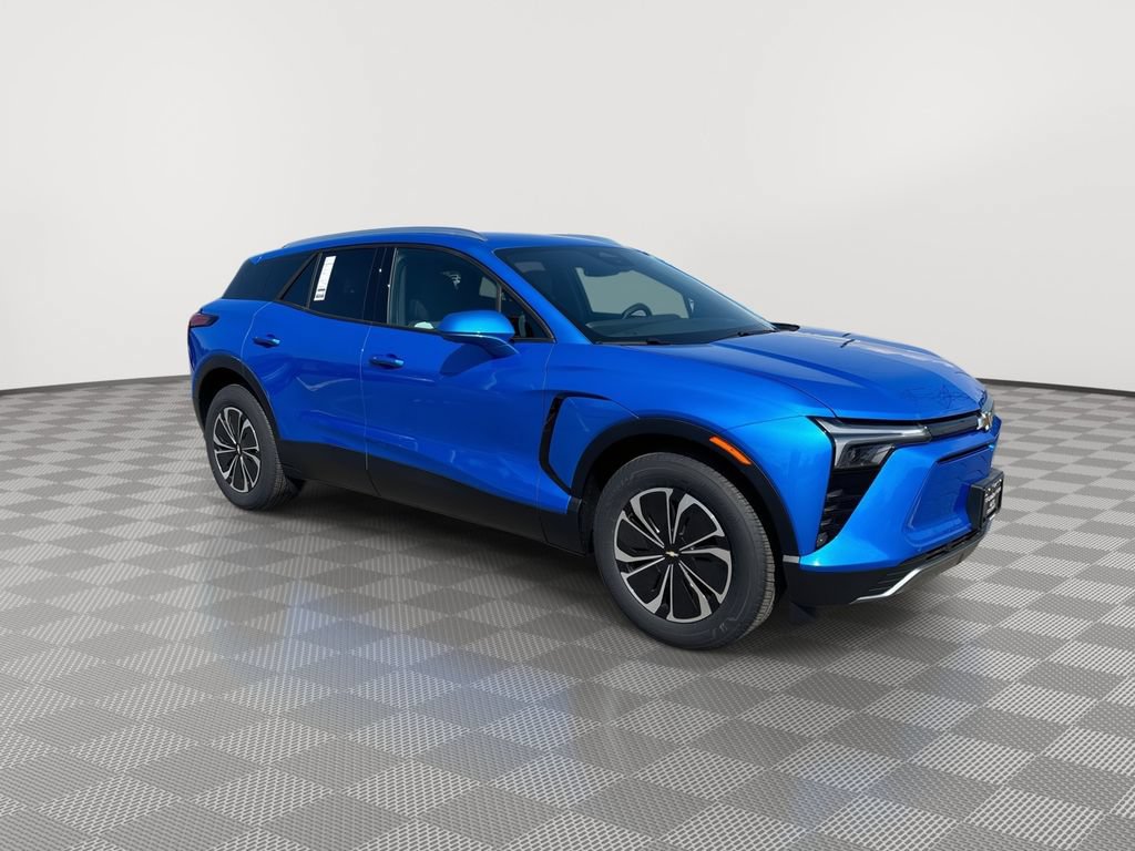 New 2026 Chevrolet Blazer EV LT AWD/4WD image 2