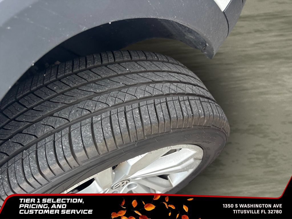 Used 2024 Volkswagen Atlas Cross Sport SE AWD/4WD image 21