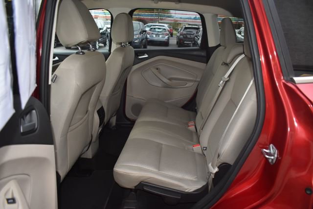 Used 2017 Ford Escape SE FWD image 29
