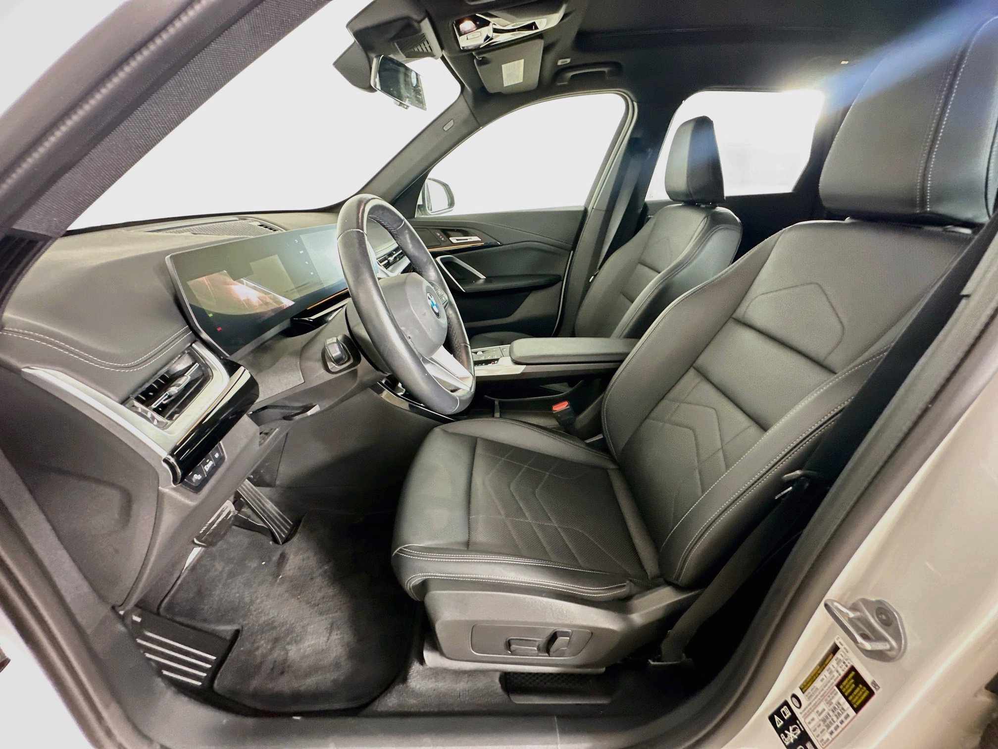 Used 2026 BMW X1 xDrive28i AWD/4WD image 13