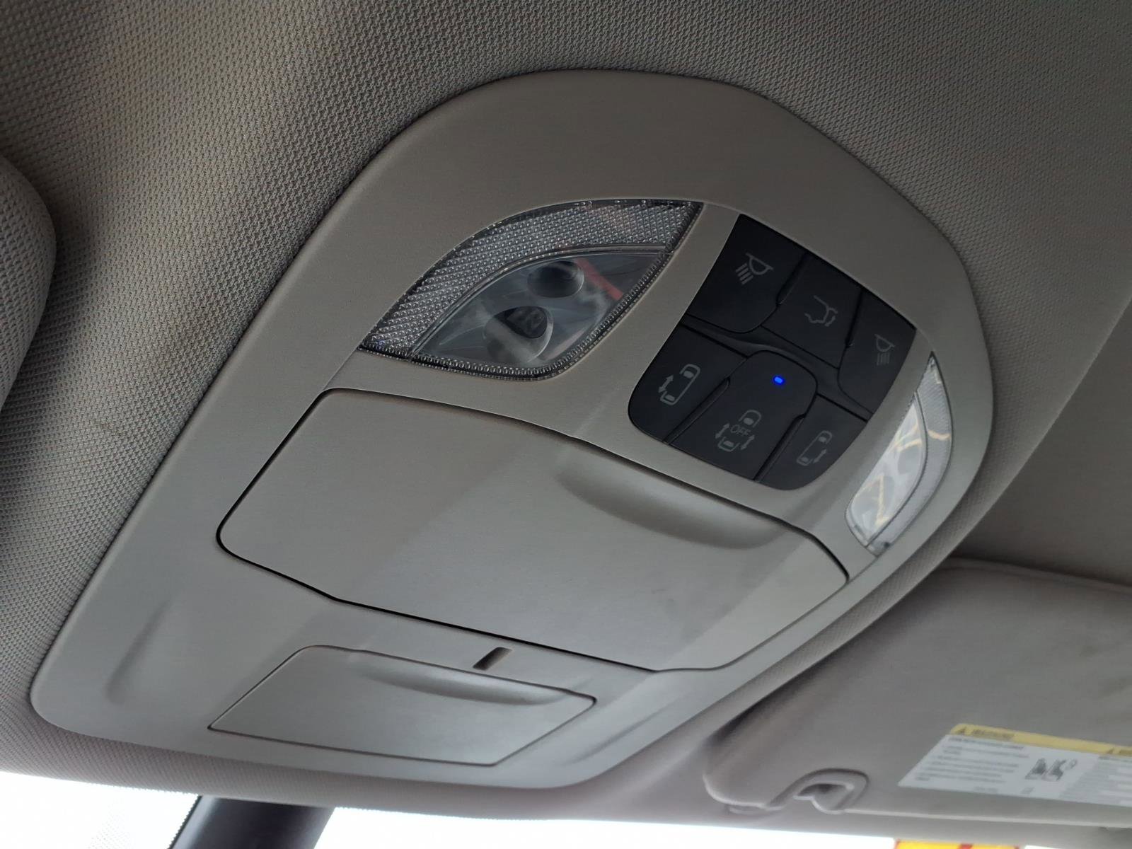 Used 2024 Chrysler Pacifica Touring-L image 24