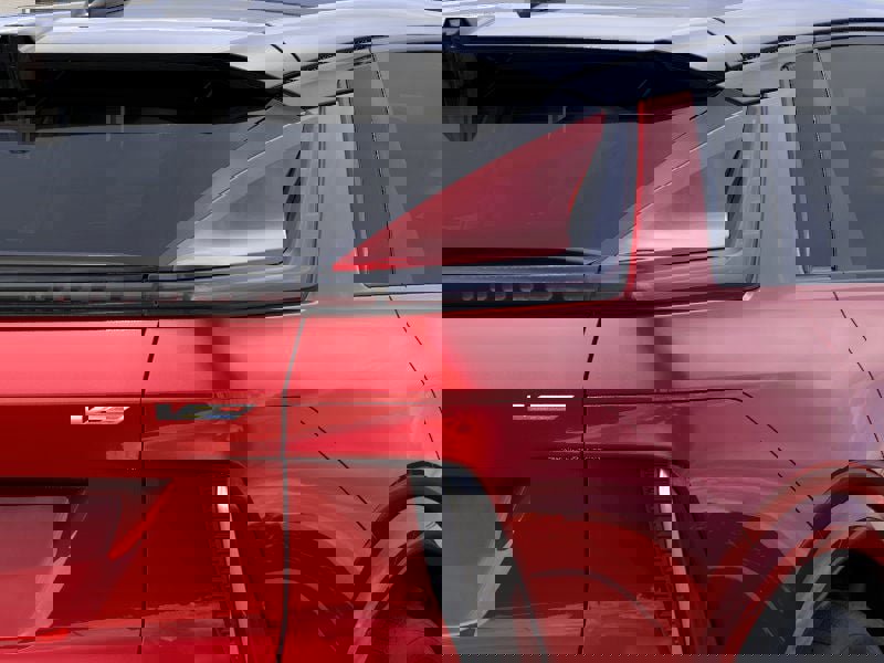 New 2026 Cadillac Lyriq V image 11