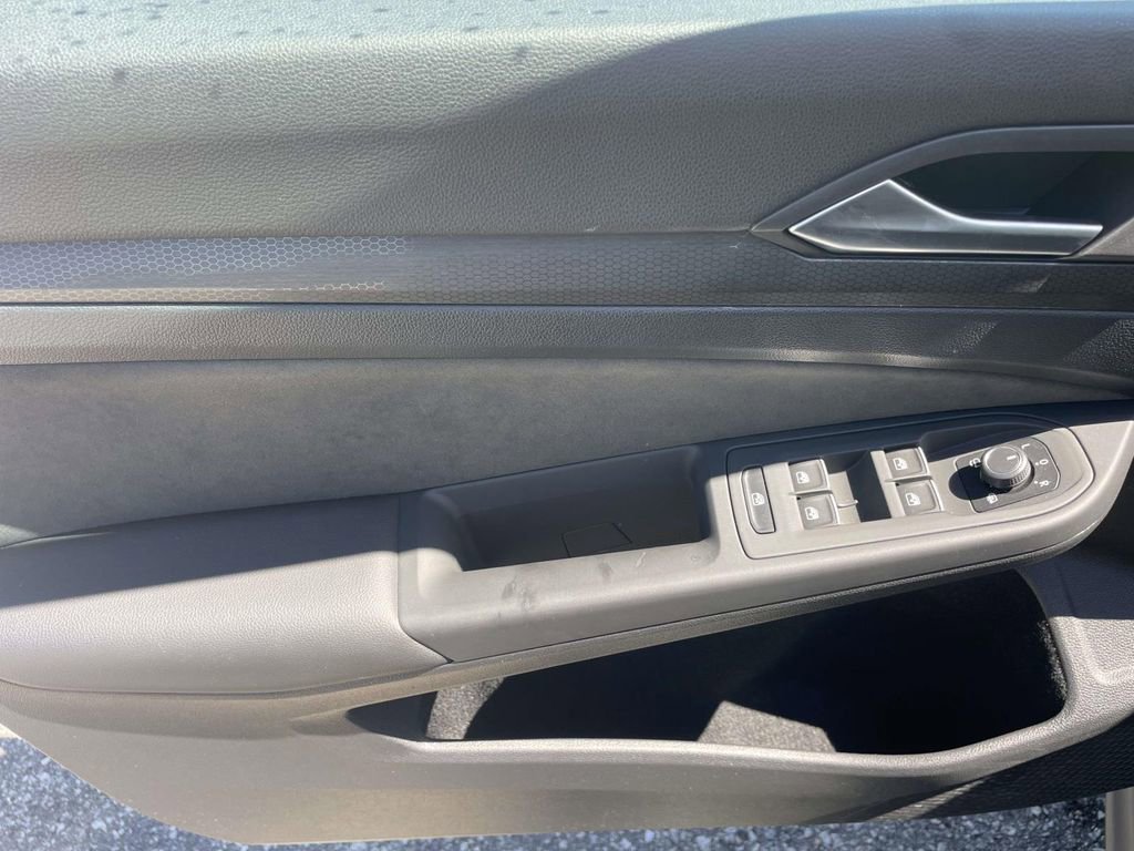 Used 2024 Volkswagen GTI SE image 13