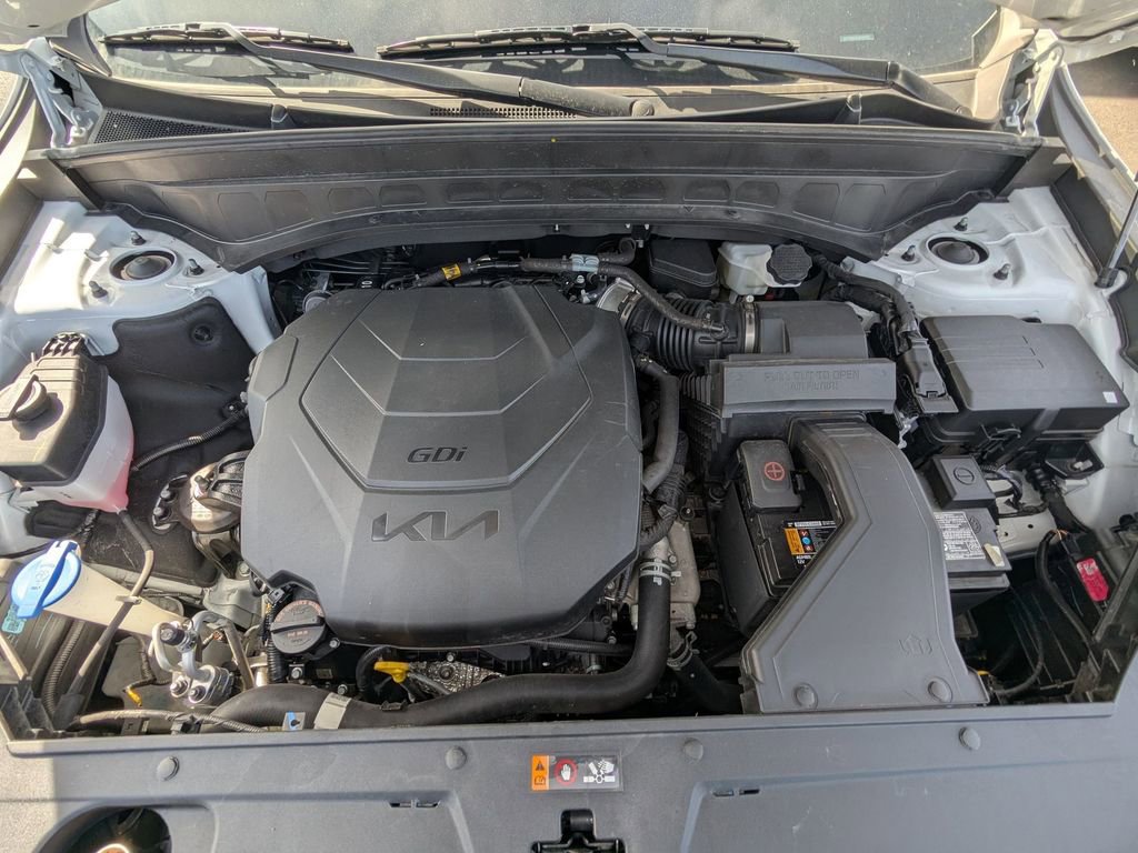 Used 2025 Kia Telluride S image 36