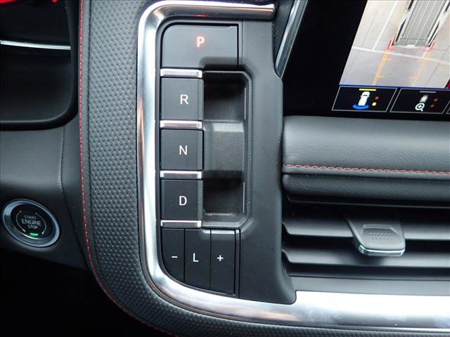 Used 2021 Chevrolet Tahoe RST w/ Luxury Package AWD/4WD image 21