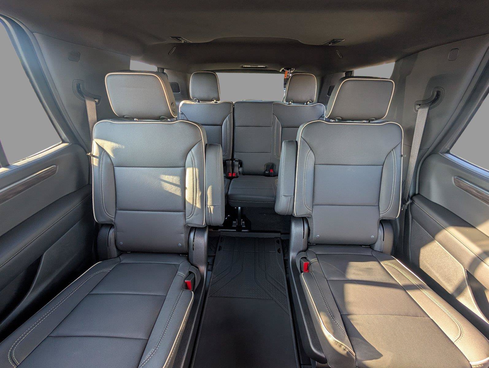 New 2026 Chevrolet Tahoe Premier RWD image 32