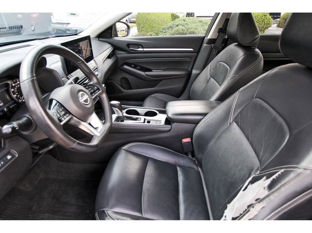 Used 2023 Nissan Altima 2.5 SL FWD image 6