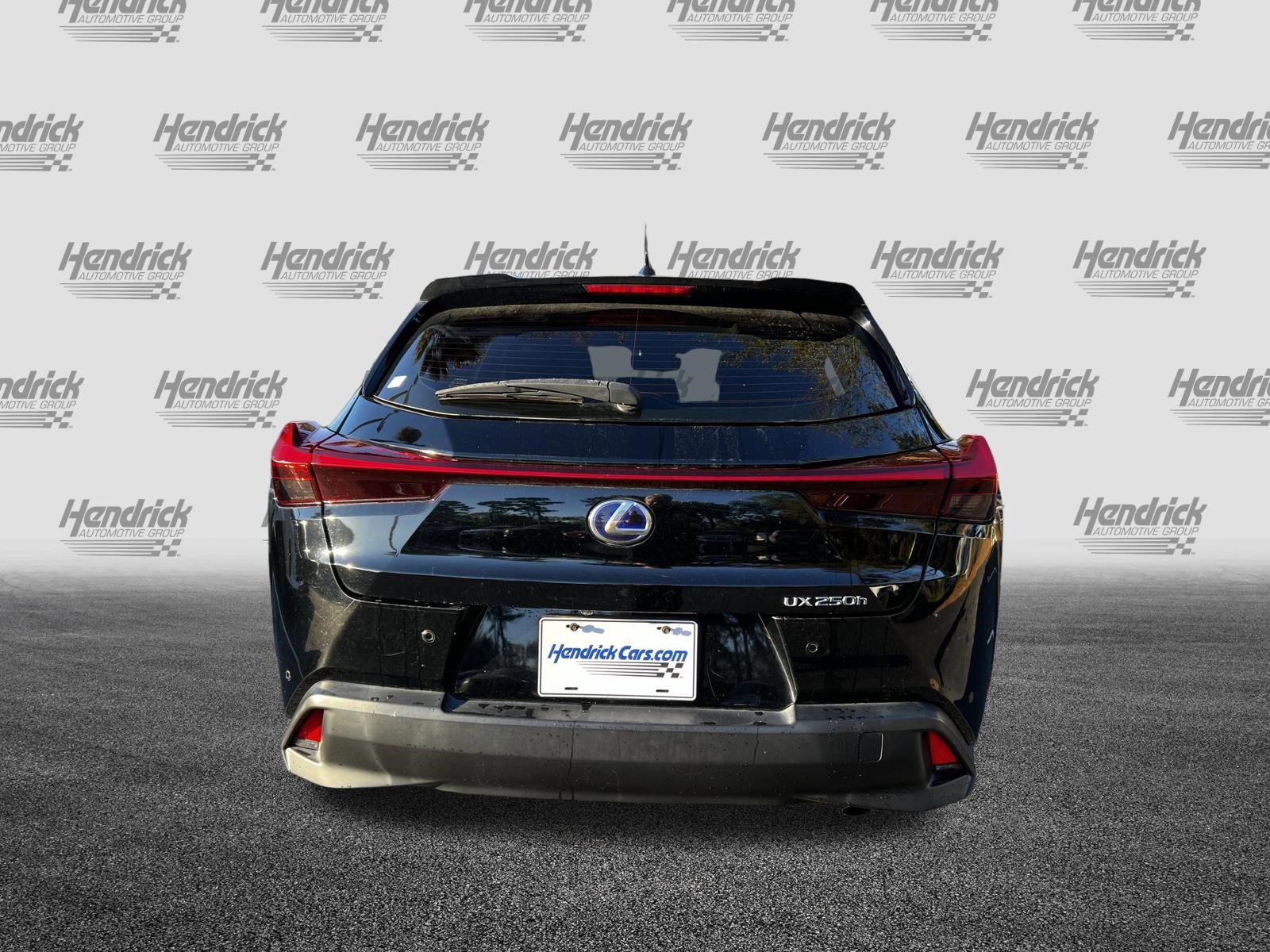 Used 2019 Lexus UX 250h w/ Premium Package image 8
