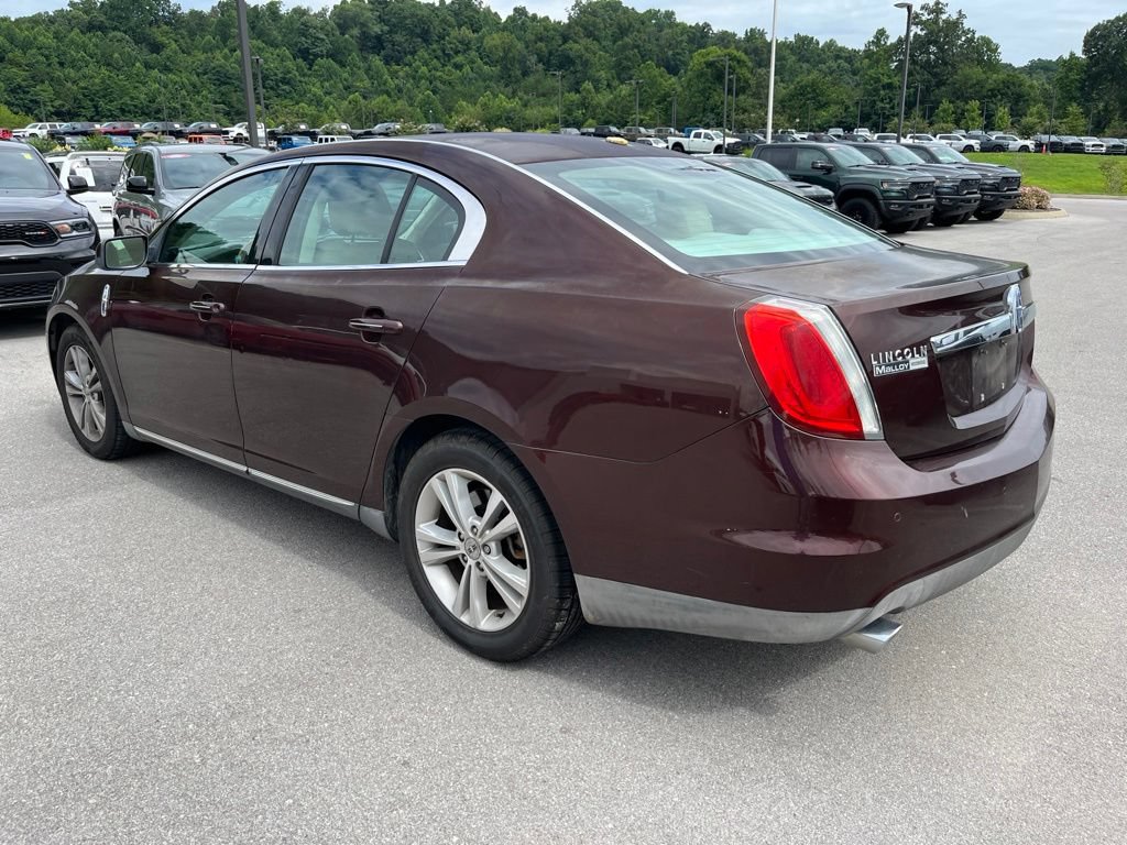 Used 2009 Lincoln MKS FWD image 4