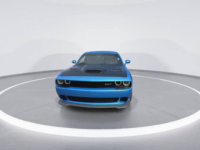 Used 2015 Dodge Challenger SRT Hellcat RWD image 3