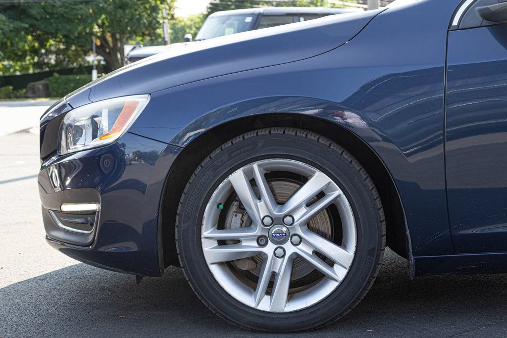 Used 2015 Volvo S60 T5 Premier w/ Convenience Package AWD/4WD image 14