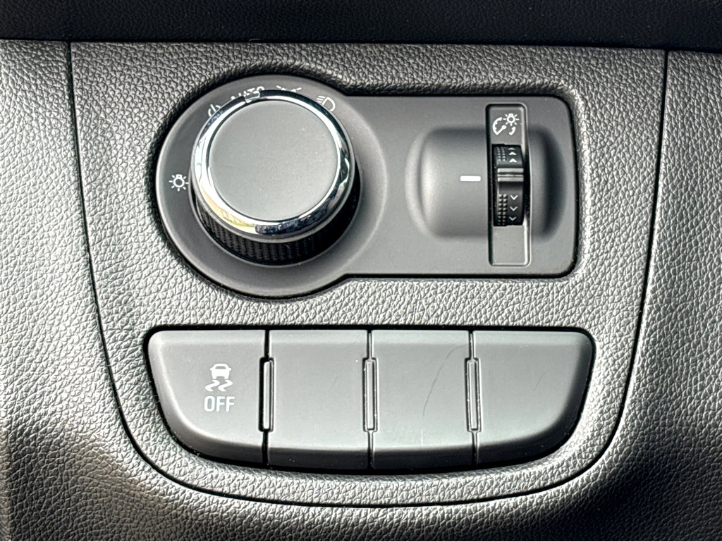 Used 2022 Chevrolet Spark LS FWD image 9
