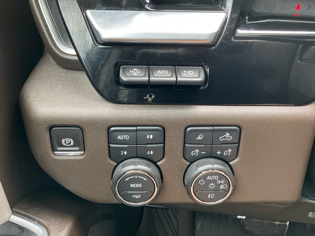 Used 2024 Chevrolet Silverado 2500 LTZ w/ LTZ Premium Package AWD/4WD image 32