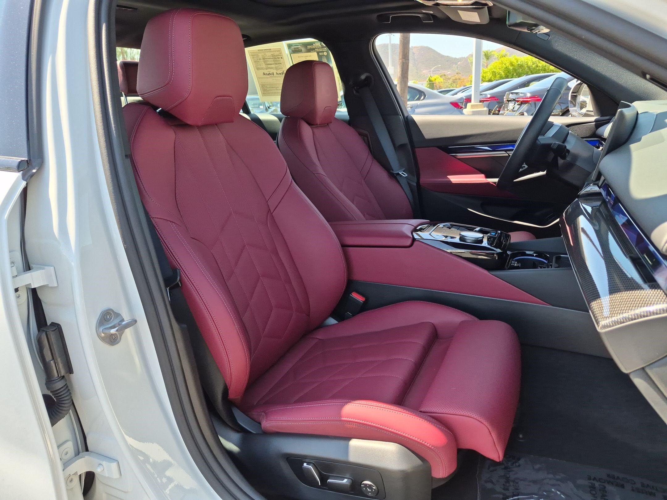 Used 2026 BMW i5 eDrive40 w/ M Sport Package RWD image 33
