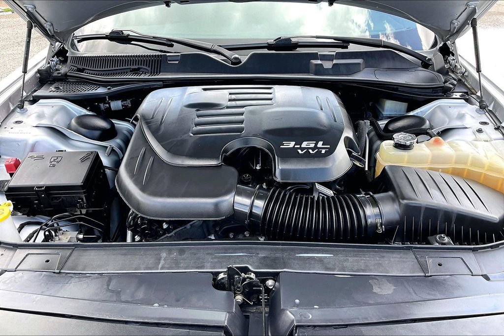 Used 2021 Dodge Challenger SXT RWD image 28