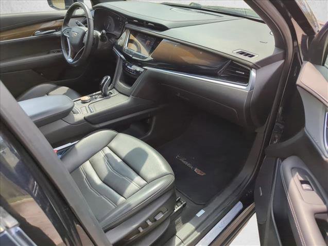 Used 2022 Cadillac XT6 Premium Luxury w/ Platinum Package image 25