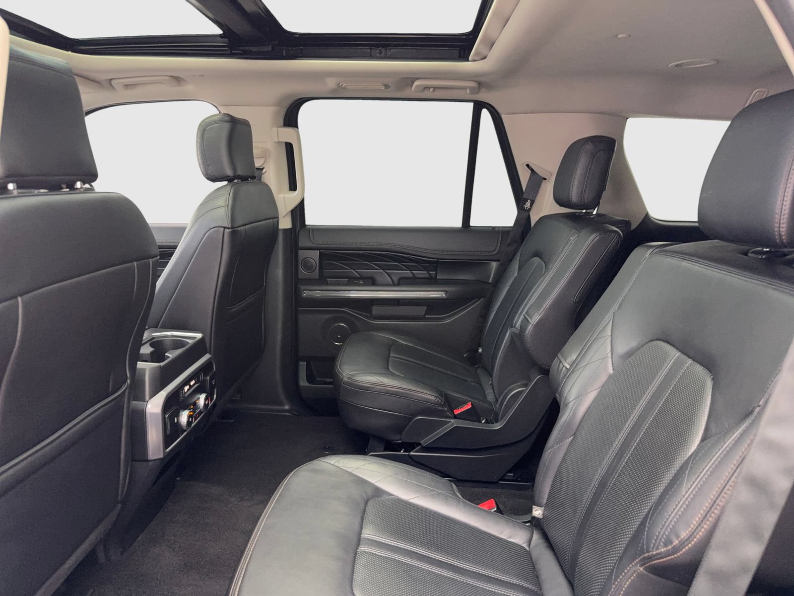 Used 2019 Ford Expedition Platinum RWD image 38