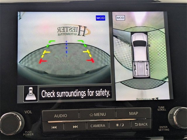 Used 2023 Nissan Titan PRO-4X w/ Pro-4x Convenience Package image 22