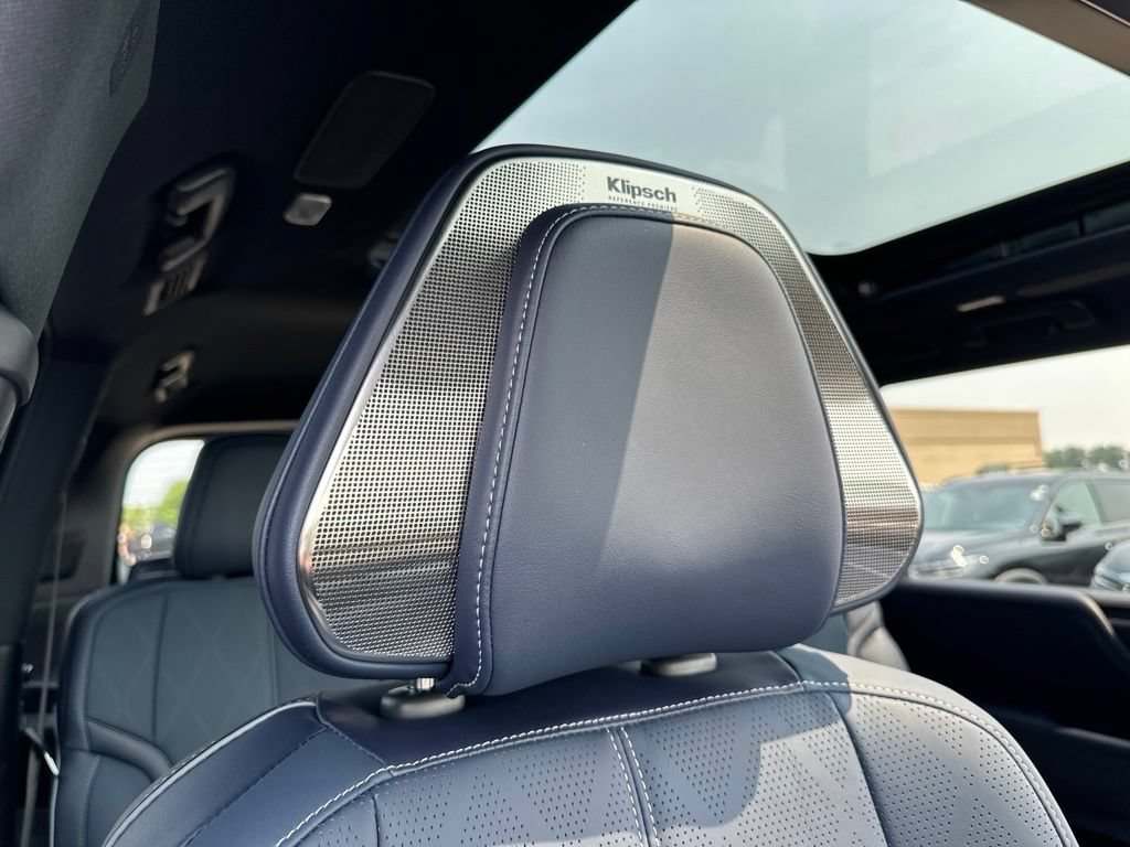 New 2027 INFINITI QX80 Sensory AWD/4WD image 19