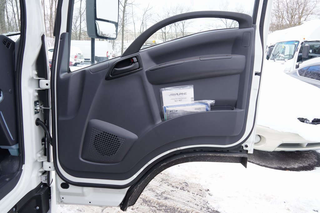 New 2025 Chevrolet Low Cab Forward 5500HG RWD image 22