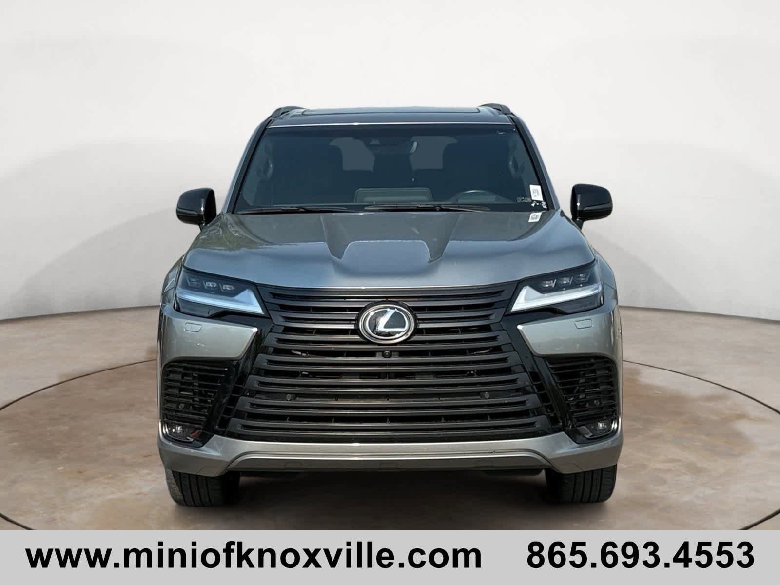 Used 2024 Lexus LX 600 4WD w/ Appearance Package image 8