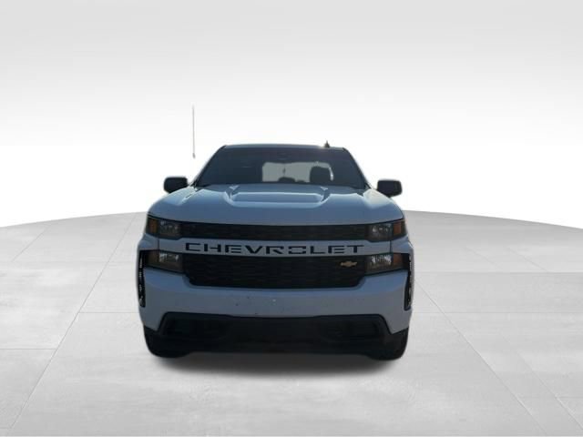 Used 2022 Chevrolet Silverado 1500 Custom w/ Safety Confidence Package AWD/4WD image 8
